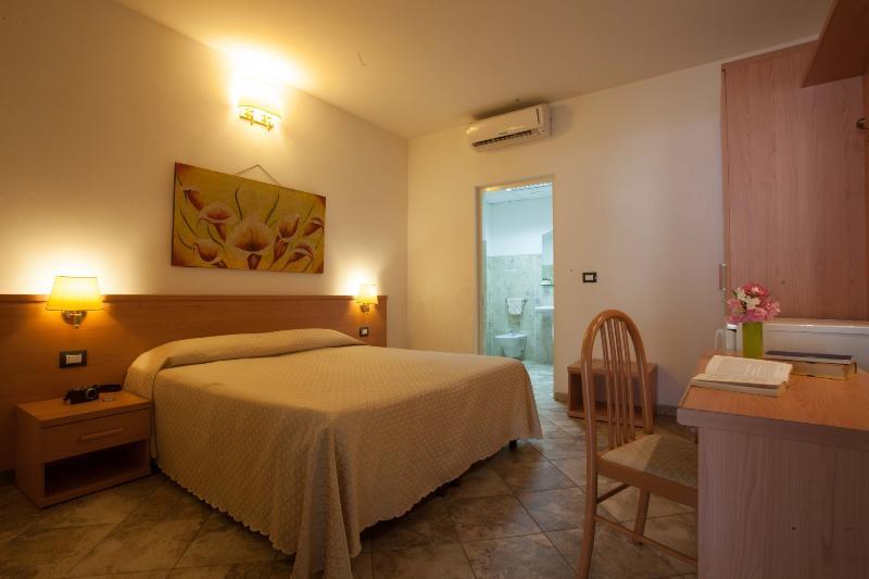 Camping Village Laguna Blu Alghero Zewnętrze zdjęcie